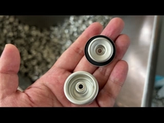 Válvula de reabastecimento de ignição de gás estribo de plástico com copo de montagem de estanho lacado transparente