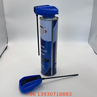 Capuz de reabastecimento versátil equipado com tubo para distribuição de líquidos precisos em ambientes médicos e de laboratório