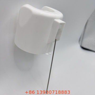 Tampa de aerossol com tubo de extensão para aplicações de pulverização de precisão