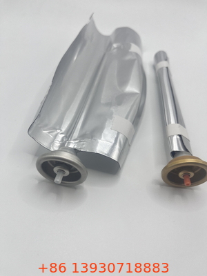 Saco versátil em spray de válvula para produtos líquidos múltiplos
