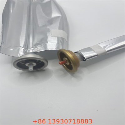 Capacidade personalizada Bolsa de aerossol de cilindro de prata na válvula com plástico à prova de vazamento