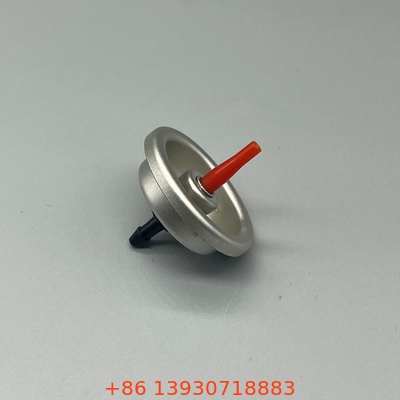 Válvula aerossol durável para reabastecimento de butano. Desempenho confiável para uso ao ar livre.