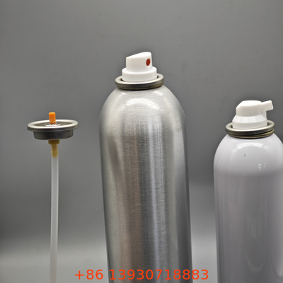 Válvula de espuma de barbear para utilizadores de pele sensível com distribuição suave e materiais hipoalergênicos