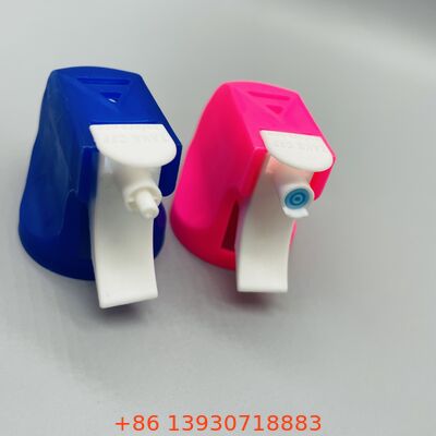 Design de gatilho para redução de fadiga de pistola de pulverização de aerossol para latas de aerossol