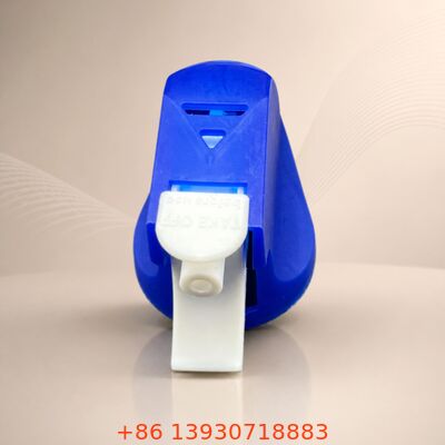 Dispositivo de disparo de aerossóis com bocal ajustável com tubo de extensão para pulverização de fluxo para névoa