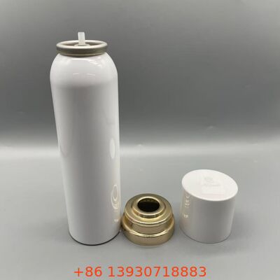 Embalagem cosmética diária e uso contínuo de spray